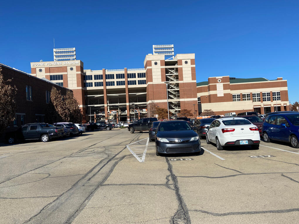 Screenshot of The Garage restaurant in relation to OSU campus.